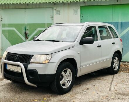 Серый Сузуки Гранд Витара, объемом двигателя 2 л и пробегом 200 тыс. км за 3400 $, фото 5 на Automoto.ua