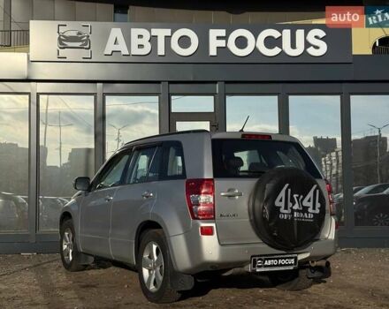 Серый Сузуки Гранд Витара, объемом двигателя 2.4 л и пробегом 121 тыс. км за 7990 $, фото 4 на Automoto.ua
