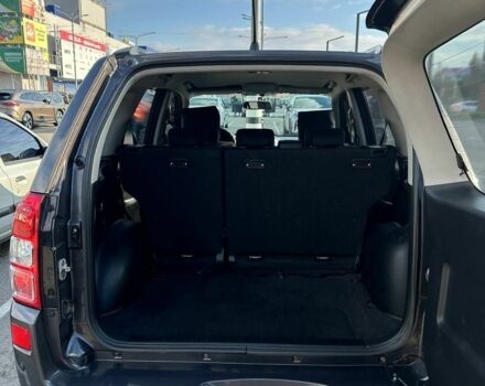 Серый Сузуки Гранд Витара, объемом двигателя 2 л и пробегом 150 тыс. км за 7800 $, фото 5 на Automoto.ua