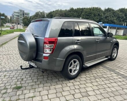 Сірий Сузукі Гранд Вітара, об'ємом двигуна 2 л та пробігом 197 тис. км за 3150 $, фото 4 на Automoto.ua