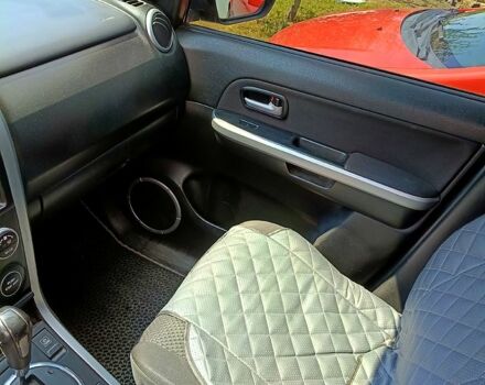 Серый Сузуки Гранд Витара, объемом двигателя 2.4 л и пробегом 300 тыс. км за 7400 $, фото 2 на Automoto.ua