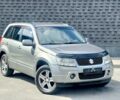 Серый Сузуки Гранд Витара, объемом двигателя 2 л и пробегом 180 тыс. км за 7800 $, фото 1 на Automoto.ua