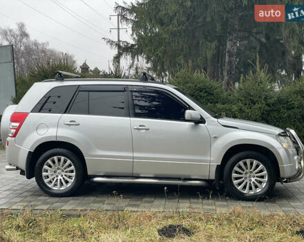 Серый Сузуки Гранд Витара, объемом двигателя 2 л и пробегом 171 тыс. км за 7900 $, фото 8 на Automoto.ua