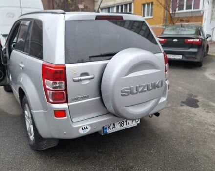 Серый Сузуки Гранд Витара, объемом двигателя 2 л и пробегом 250 тыс. км за 7199 $, фото 2 на Automoto.ua