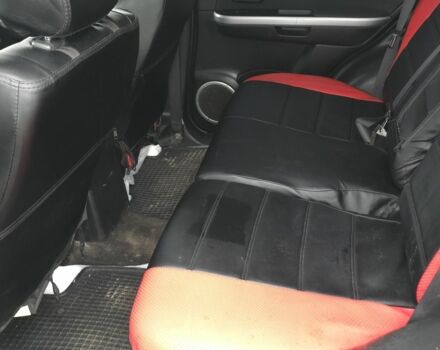 Серый Сузуки Гранд Витара, объемом двигателя 2 л и пробегом 280 тыс. км за 4499 $, фото 7 на Automoto.ua