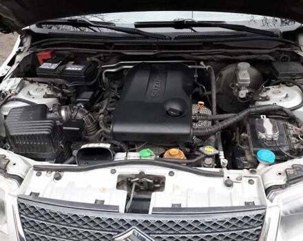 Серый Сузуки Гранд Витара, объемом двигателя 2.39 л и пробегом 186 тыс. км за 8500 $, фото 4 на Automoto.ua