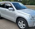 Серый Сузуки Гранд Витара, объемом двигателя 2 л и пробегом 143 тыс. км за 8000 $, фото 1 на Automoto.ua