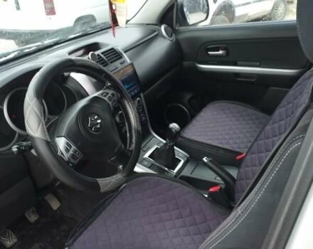 Сірий Сузукі Гранд Вітара, об'ємом двигуна 1.87 л та пробігом 228 тис. км за 8000 $, фото 14 на Automoto.ua