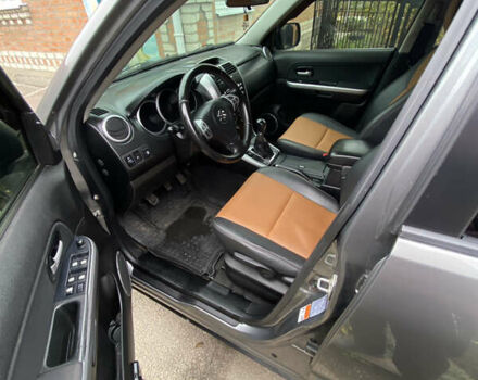 Серый Сузуки Гранд Витара, объемом двигателя 2 л и пробегом 231 тыс. км за 7800 $, фото 19 на Automoto.ua