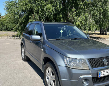 Сірий Сузукі Гранд Вітара, об'ємом двигуна 2 л та пробігом 190 тис. км за 9000 $, фото 2 на Automoto.ua