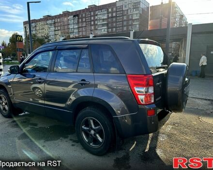 Сірий Сузукі Гранд Вітара, об'ємом двигуна 2 л та пробігом 150 тис. км за 7800 $, фото 8 на Automoto.ua