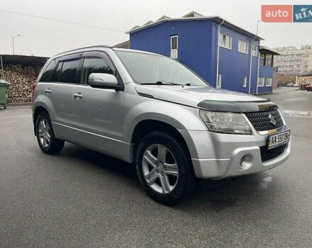 Сірий Сузукі Гранд Вітара, об'ємом двигуна 2 л та пробігом 282 тис. км за 6300 $, фото 1 на Automoto.ua