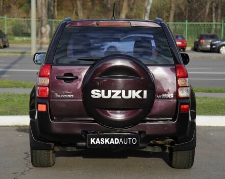 Серый Сузуки Гранд Витара, объемом двигателя 2.4 л и пробегом 225 тыс. км за 9500 $, фото 4 на Automoto.ua