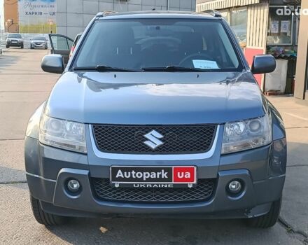Серый Сузуки Гранд Витара, объемом двигателя 2 л и пробегом 204 тыс. км за 8490 $, фото 1 на Automoto.ua