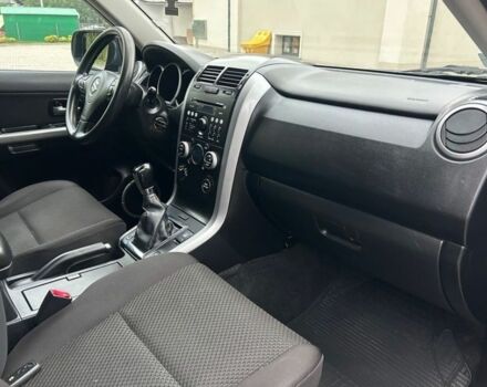 Серый Сузуки Гранд Витара, объемом двигателя 2 л и пробегом 200 тыс. км за 3700 $, фото 7 на Automoto.ua