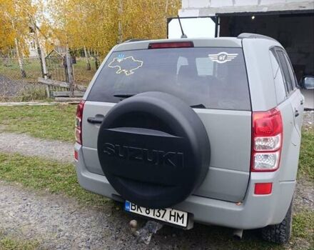Серый Сузуки Гранд Витара, объемом двигателя 1.9 л и пробегом 275 тыс. км за 7500 $, фото 3 на Automoto.ua