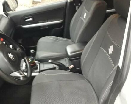 Серый Сузуки Гранд Витара, объемом двигателя 2.39 л и пробегом 186 тыс. км за 8500 $, фото 6 на Automoto.ua