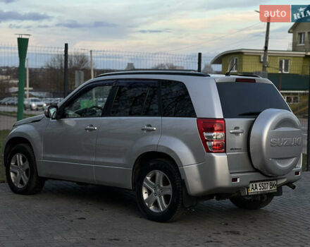 Серый Сузуки Гранд Витара, объемом двигателя 2 л и пробегом 282 тыс. км за 7700 $, фото 6 на Automoto.ua