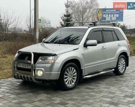 Серый Сузуки Гранд Витара, объемом двигателя 2 л и пробегом 171 тыс. км за 7900 $, фото 2 на Automoto.ua