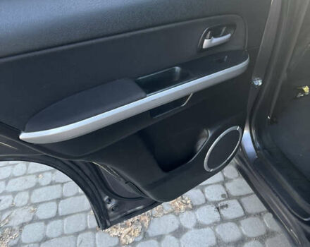 Серый Сузуки Гранд Витара, объемом двигателя 2.4 л и пробегом 283 тыс. км за 6777 $, фото 9 на Automoto.ua