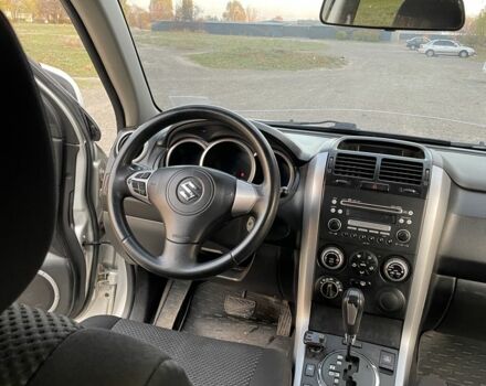 Сірий Сузукі Гранд Вітара, об'ємом двигуна 2 л та пробігом 172 тис. км за 6750 $, фото 11 на Automoto.ua