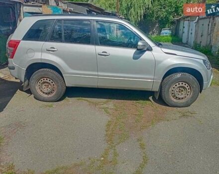Сірий Сузукі Гранд Вітара, об'ємом двигуна 2.4 л та пробігом 70 тис. км за 8477 $, фото 9 на Automoto.ua