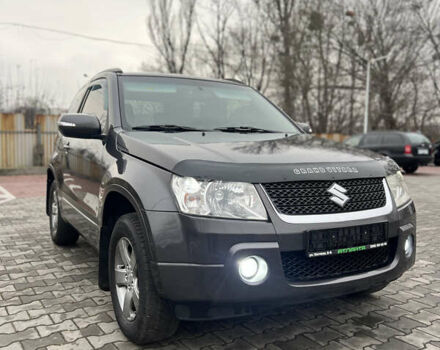 Сірий Сузукі Гранд Вітара, об'ємом двигуна 2.4 л та пробігом 200 тис. км за 7600 $, фото 19 на Automoto.ua