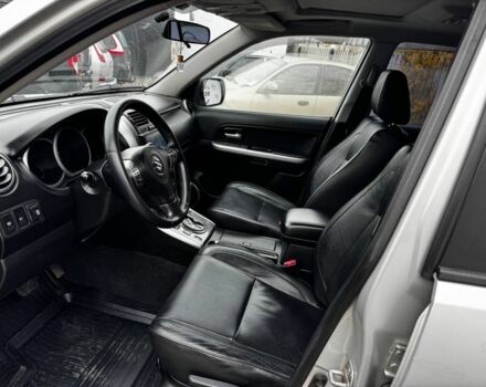 Сірий Сузукі Гранд Вітара, об'ємом двигуна 2.4 л та пробігом 210 тис. км за 8500 $, фото 6 на Automoto.ua