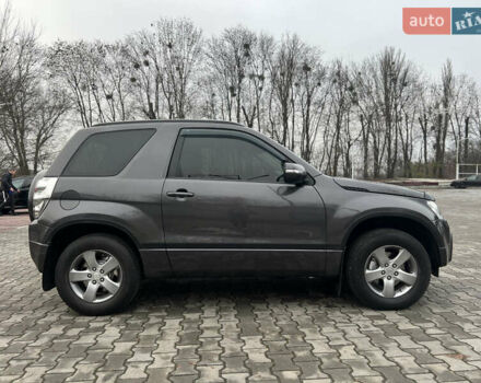 Сірий Сузукі Гранд Вітара, об'ємом двигуна 2.4 л та пробігом 200 тис. км за 7600 $, фото 3 на Automoto.ua