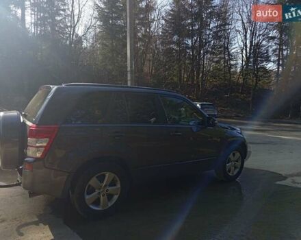 Сірий Сузукі Гранд Вітара, об'ємом двигуна 2.4 л та пробігом 164 тис. км за 9000 $, фото 3 на Automoto.ua