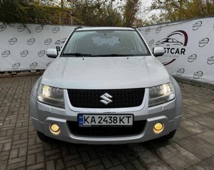 Сірий Сузукі Гранд Вітара, об'ємом двигуна 2.4 л та пробігом 210 тис. км за 8500 $, фото 4 на Automoto.ua