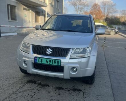 Сірий Сузукі Гранд Вітара, об'ємом двигуна 1.9 л та пробігом 300 тис. км за 3500 $, фото 1 на Automoto.ua