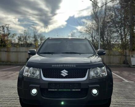 Серый Сузуки Гранд Витара, объемом двигателя 2.4 л и пробегом 200 тыс. км за 7900 $, фото 2 на Automoto.ua