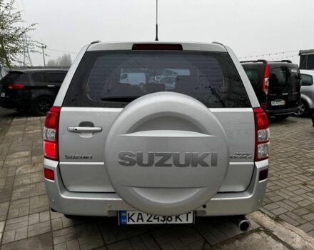 Сірий Сузукі Гранд Вітара, об'ємом двигуна 2.4 л та пробігом 210 тис. км за 8500 $, фото 5 на Automoto.ua