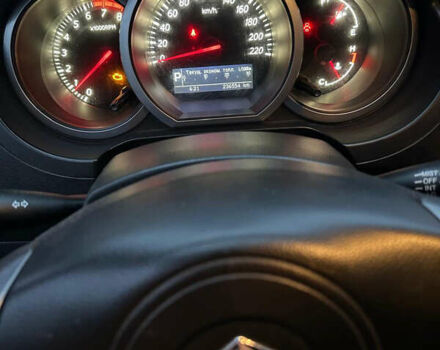 Серый Сузуки Гранд Витара, объемом двигателя 2.4 л и пробегом 236 тыс. км за 9898 $, фото 3 на Automoto.ua