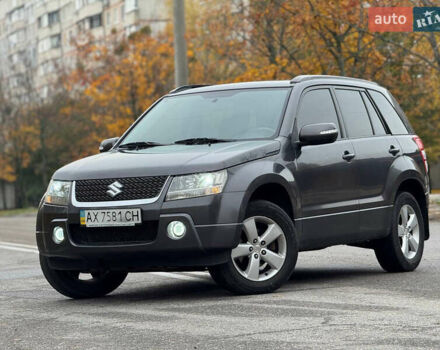 Сірий Сузукі Гранд Вітара, об'ємом двигуна 2.4 л та пробігом 200 тис. км за 8200 $, фото 18 на Automoto.ua
