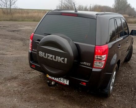 Сірий Сузукі Гранд Вітара, об'ємом двигуна 2.4 л та пробігом 120 тис. км за 10500 $, фото 8 на Automoto.ua
