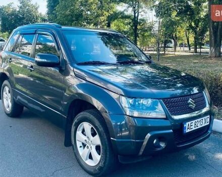 Серый Сузуки Гранд Витара, объемом двигателя 2.39 л и пробегом 142 тыс. км за 10300 $, фото 2 на Automoto.ua