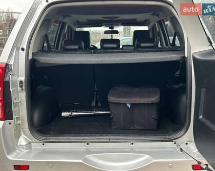 Сірий Сузукі Гранд Вітара, об'ємом двигуна 2.4 л та пробігом 148 тис. км за 8900 $, фото 29 на Automoto.ua