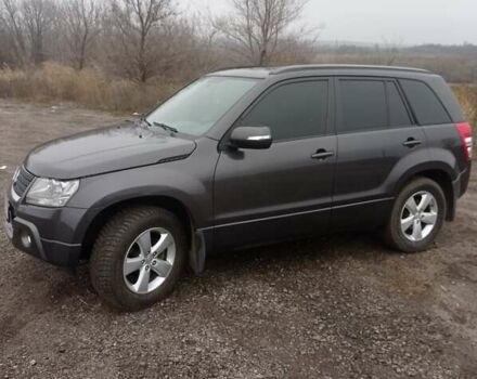 Сірий Сузукі Гранд Вітара, об'ємом двигуна 2.39 л та пробігом 120 тис. км за 10500 $, фото 3 на Automoto.ua