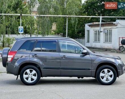 Сірий Сузукі Гранд Вітара, об'ємом двигуна 2.4 л та пробігом 158 тис. км за 10700 $, фото 3 на Automoto.ua