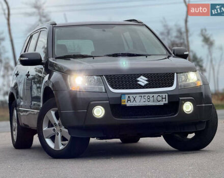 Серый Сузуки Гранд Витара, объемом двигателя 2.4 л и пробегом 200 тыс. км за 8200 $, фото 9 на Automoto.ua