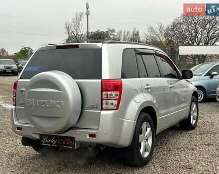 Сірий Сузукі Гранд Вітара, об'ємом двигуна 2.4 л та пробігом 148 тис. км за 8900 $, фото 4 на Automoto.ua