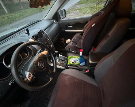 Серый Сузуки Гранд Витара, объемом двигателя 2.4 л и пробегом 236 тыс. км за 9898 $, фото 5 на Automoto.ua