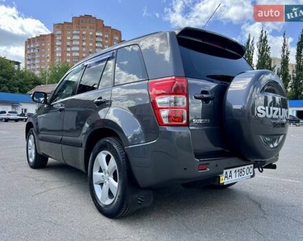Сірий Сузукі Гранд Вітара, об'ємом двигуна 2.4 л та пробігом 158 тис. км за 10700 $, фото 14 на Automoto.ua