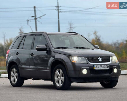Серый Сузуки Гранд Витара, объемом двигателя 2.4 л и пробегом 200 тыс. км за 8200 $, фото 22 на Automoto.ua