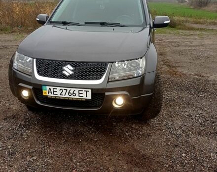 Сірий Сузукі Гранд Вітара, об'ємом двигуна 2.4 л та пробігом 120 тис. км за 10500 $, фото 10 на Automoto.ua