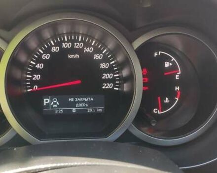 Серый Сузуки Гранд Витара, объемом двигателя 2.39 л и пробегом 270 тыс. км за 12500 $, фото 4 на Automoto.ua