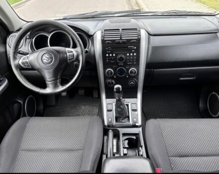 Серый Сузуки Гранд Витара, объемом двигателя 1.9 л и пробегом 200 тыс. км за 5100 $, фото 4 на Automoto.ua