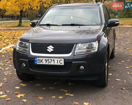 Серый Сузуки Гранд Витара, объемом двигателя 2.39 л и пробегом 202 тыс. км за 9700 $, фото 18 на Automoto.ua